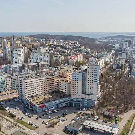 Kaskada With Balcony By Axel