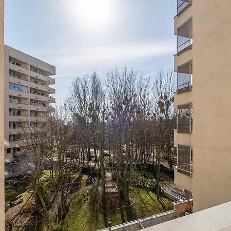 Kaskada With Balcony By Axel