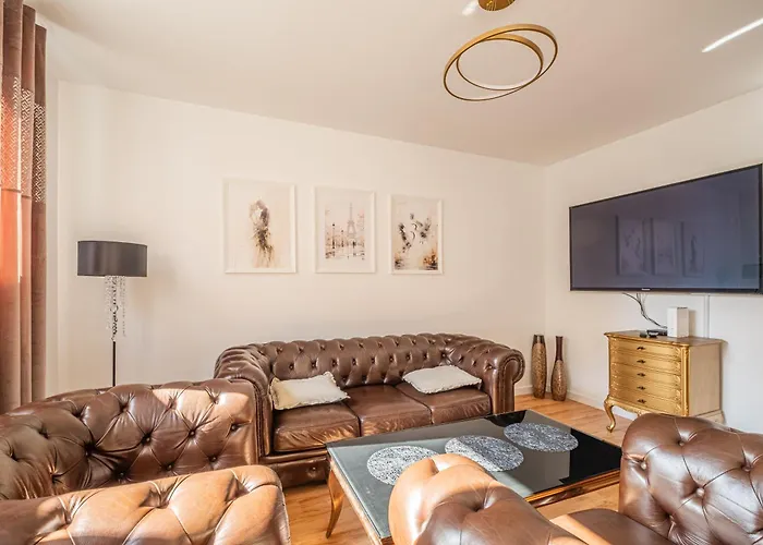 דירה Kaskada With Balcony By Axel גדינייה