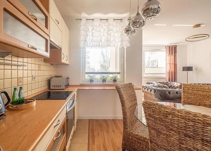 Kaskada With Balcony By Axel דירה